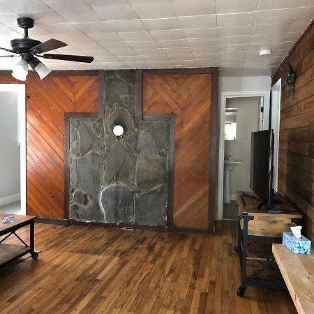 Updated + Clean Motel Room At The Base Of Mt Hood! Mount Hood Village Exteriér fotografie