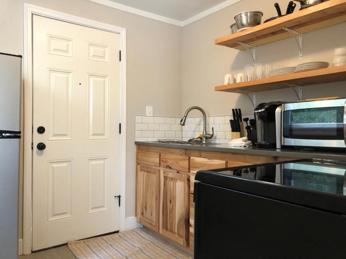 Updated + Clean Motel Room At The Base Of Mt Hood! Mount Hood Village Exteriér fotografie